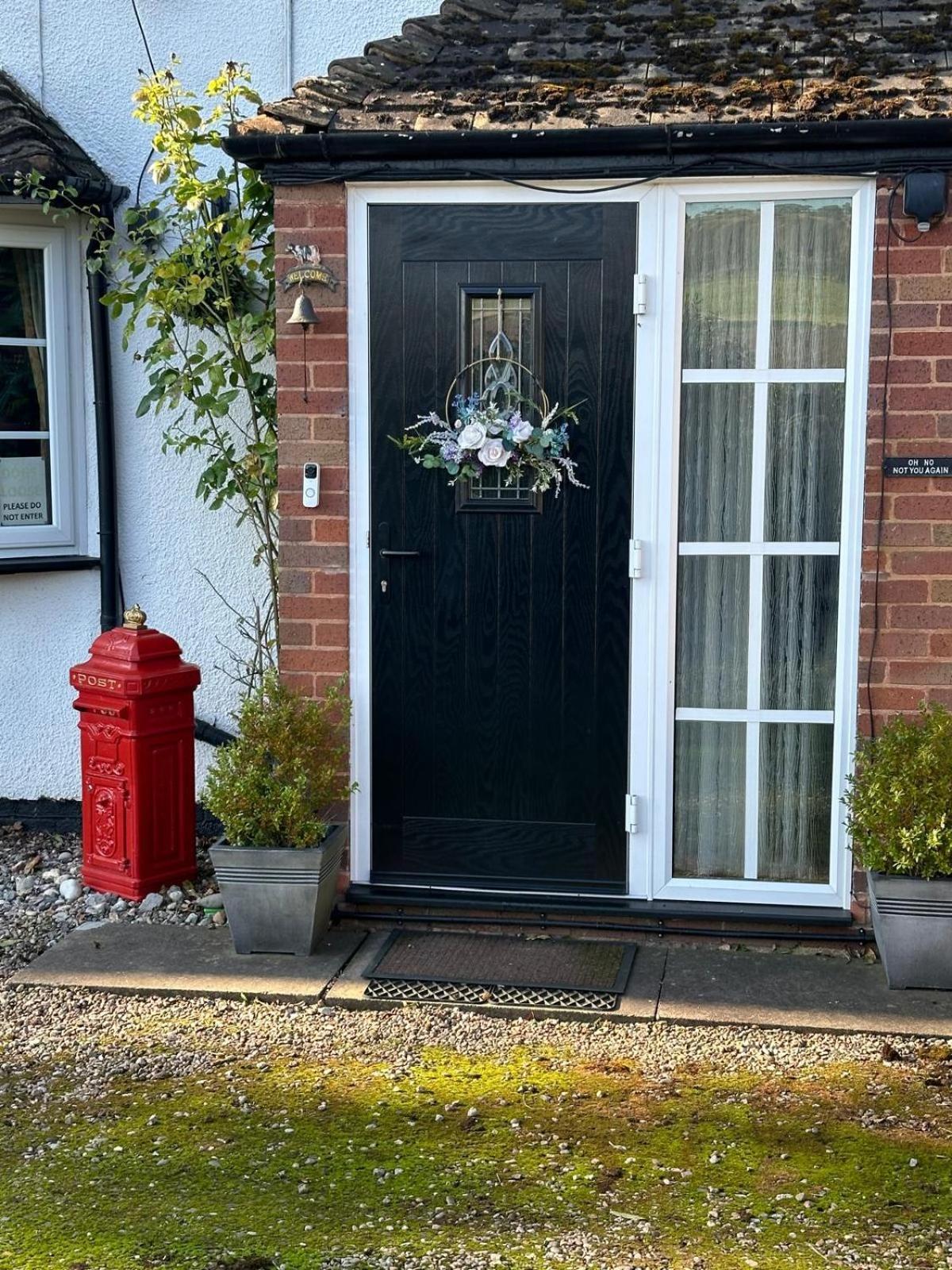Shropshire Guestroom Seisdon ภายนอก รูปภาพ